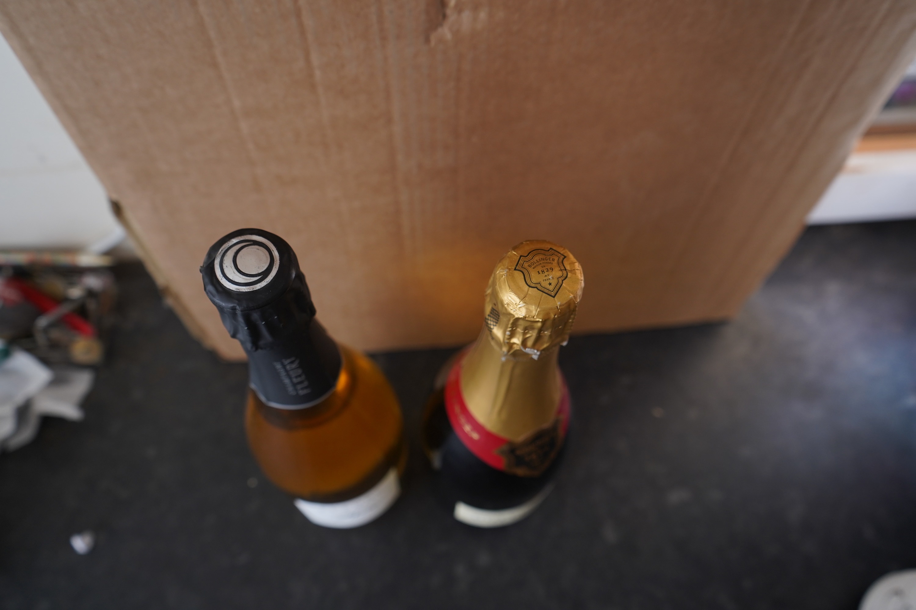 Three bottles of Nicolas Feuillatte Cuvée Spéciale Champagne, four bottles of Bollinger Special Cuvee Champagne, a bottle of Moet, three bottles of Cava and one other (11)